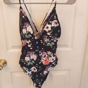 One piece bathing suit
